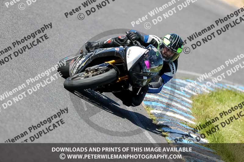 enduro digital images;event digital images;eventdigitalimages;lydden hill;lydden no limits trackday;lydden photographs;lydden trackday photographs;no limits trackdays;peter wileman photography;racing digital images;trackday digital images;trackday photos